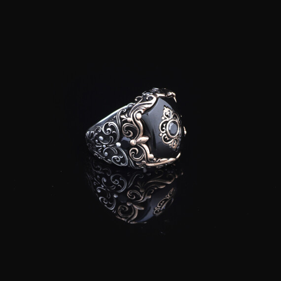 Black Onyx Ring with Vibrant Ottoman-Inspired Patterns - 3