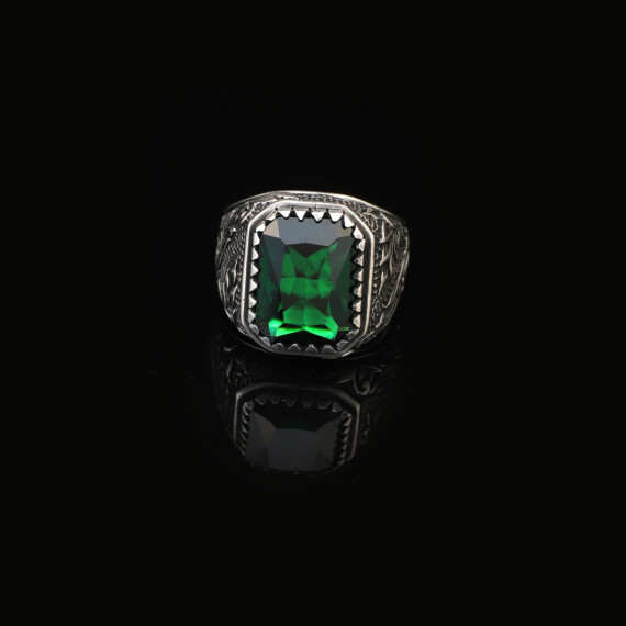  Handmade Emerald Gemstone Engagement Ring for Men - 3