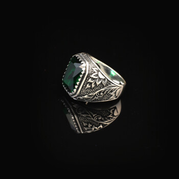  Handmade Emerald Gemstone Engagement Ring for Men - 5