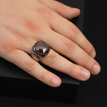  Handmade Garnet Claw Ring, Polished 925 Sterling Silver - 6