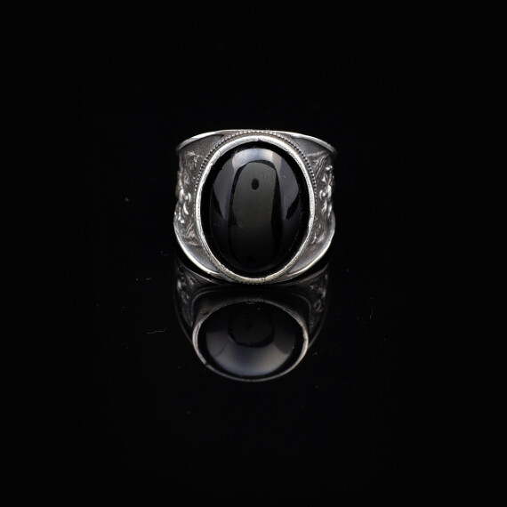  Handmade Virgin Mary Signet Ring – Black Onyx Oval Stone - 4