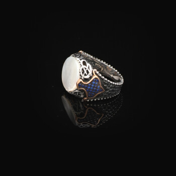  Vintage Mother of Pearl Signet Ring with Micro Sapphire Stone - 3