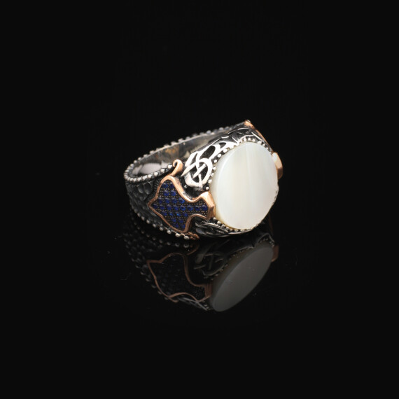  Vintage Mother of Pearl Signet Ring with Micro Sapphire Stone - 4